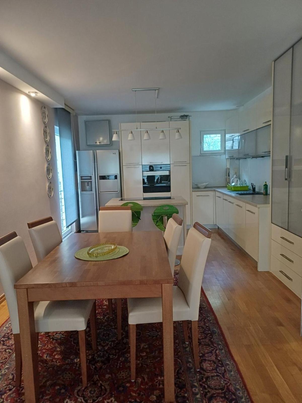 Lux Apartman Sofia Ilha Ilha Sveti Stefan Exterior foto