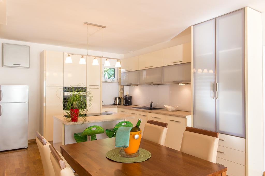 Lux Apartman Sofia Ilha Ilha Sveti Stefan Exterior foto